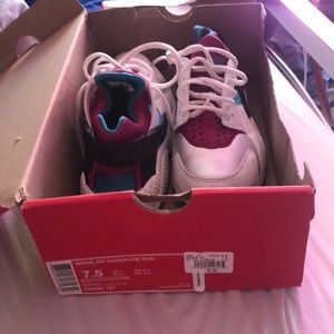 Women’s air huarache run Nike air